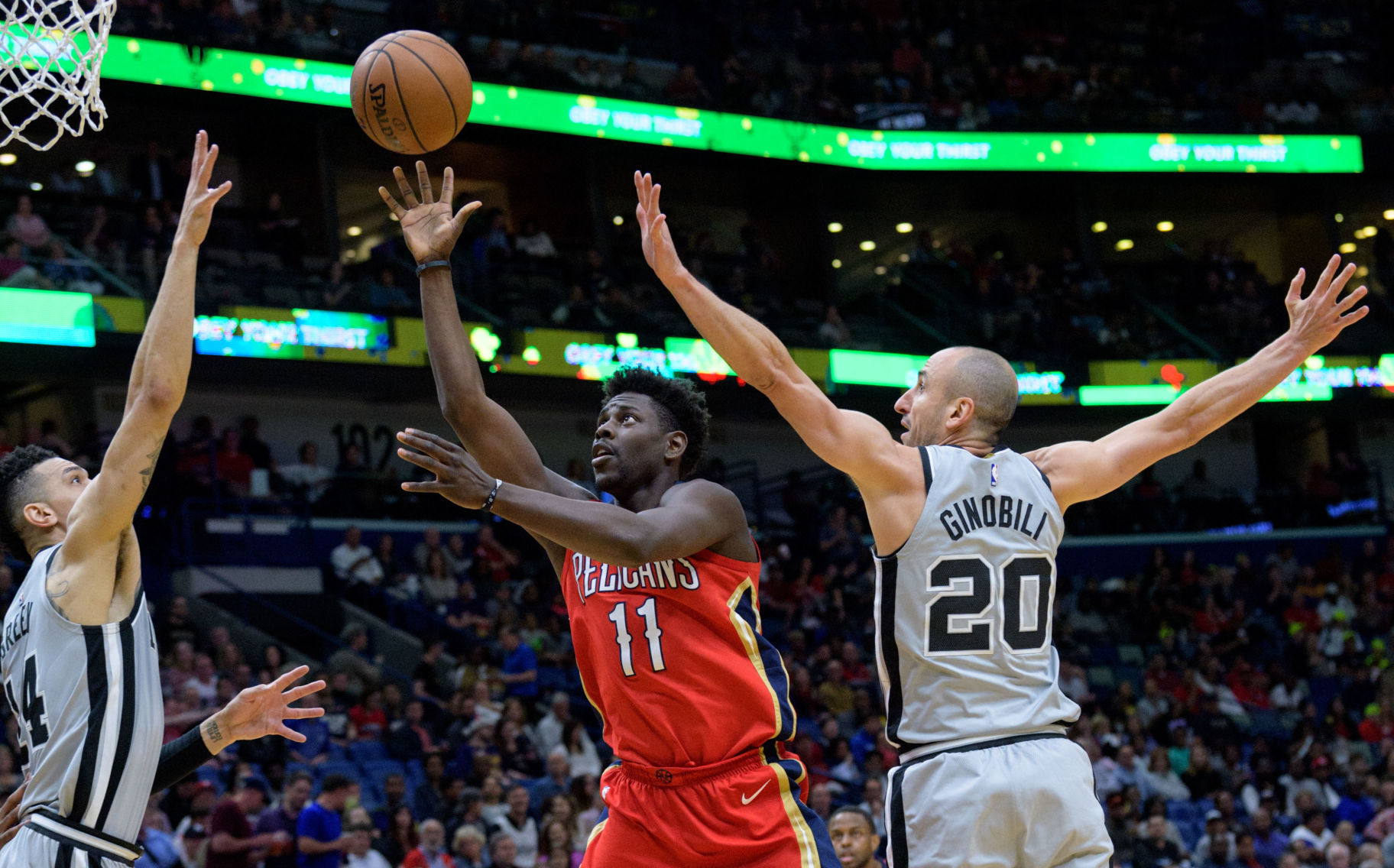 no.pelicansspurs.041218.010